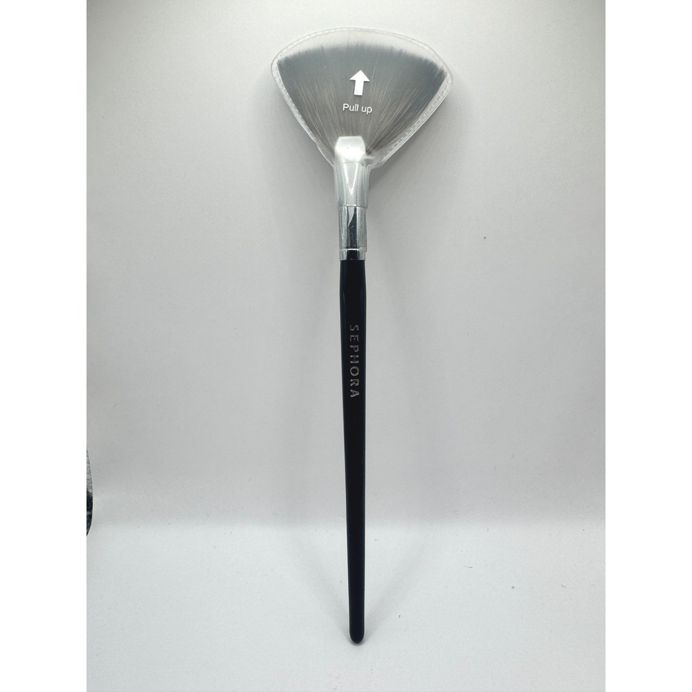 Sephora Collection Fan Brush 65 NEW